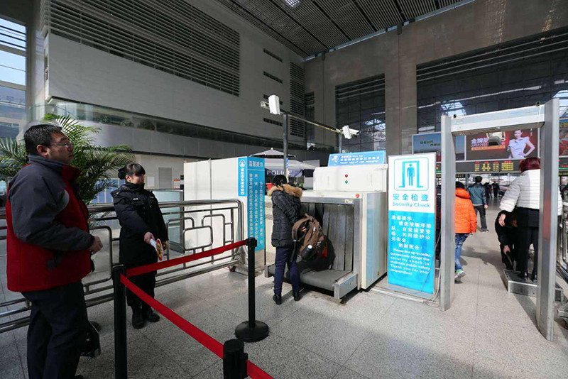 安檢機廠(chǎng)家提示安檢萬(wàn)萬(wàn)不可存僥幸心理